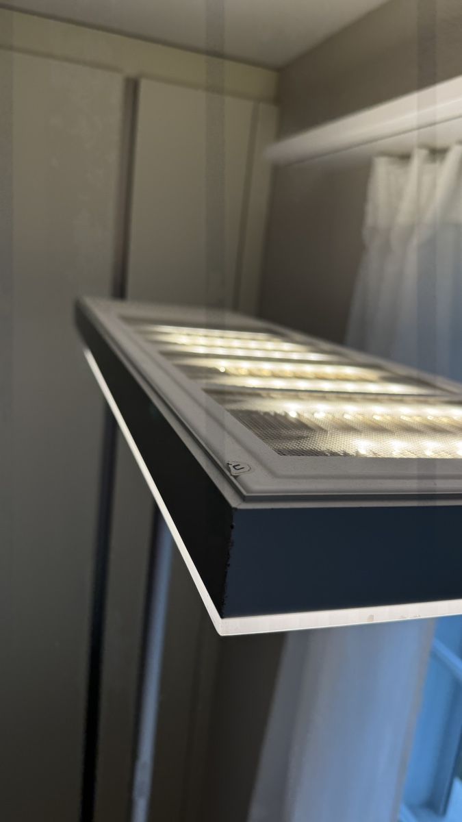 Lampes: Nimbus Stehleuchte mit Bewegungssensor und Dimmfunktion – D'occasion à Uitikon Waldegg par sab271 5