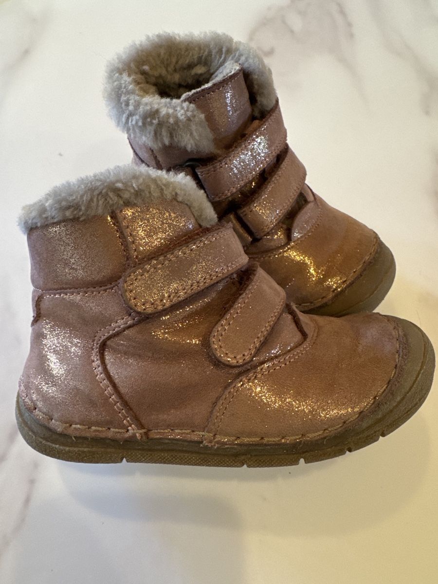 Froddo Scarpe per ragazze: froddo Mädchen Winterschuhe Grösse 23 – Usato da Wangen b. Olten venduto da na_wal 1