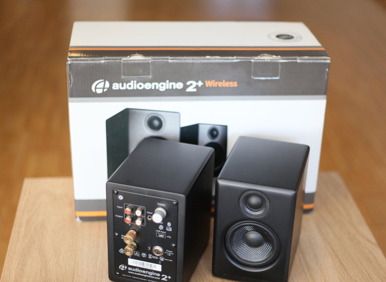 Audioengine Casse acustiche: Audioengine A2+ Wireless Regallautsprecher Schwarz – Usato da Zürich venduto da psoluch 3