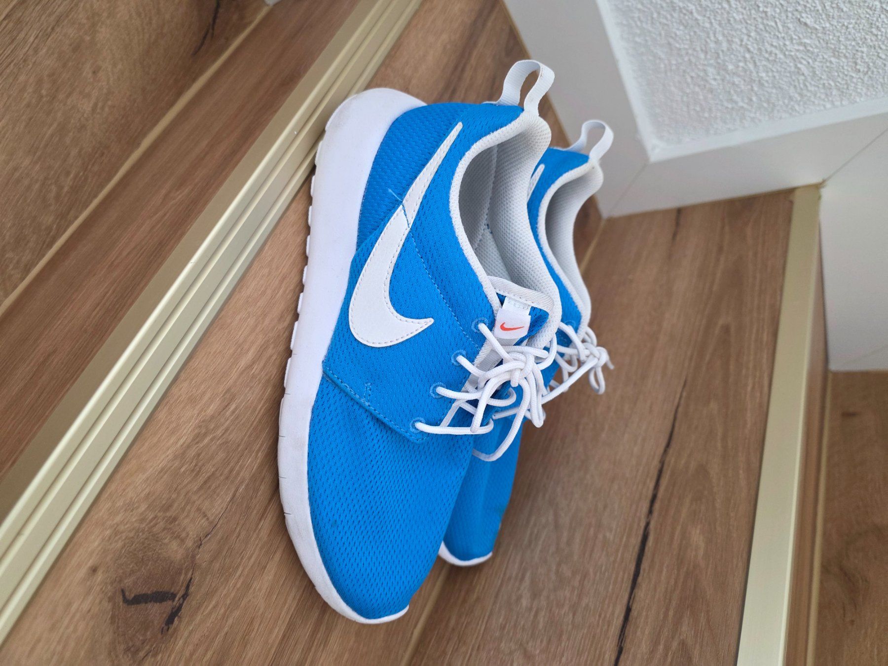 Nike Scarpe da uomo: Nike roshe run – Usato da Kloten venduto da Suggus02
