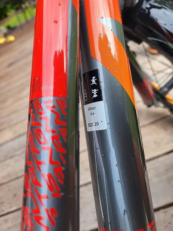 Velos: Vélo enfant – Gebraucht aus Estavayer-le-Lac von cel_d96h 4