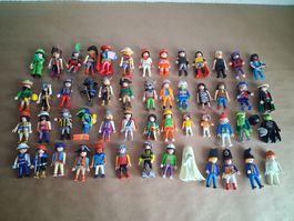 52 versch. Playmobilfiguren gem. Bildern. Stuck ab 1.-