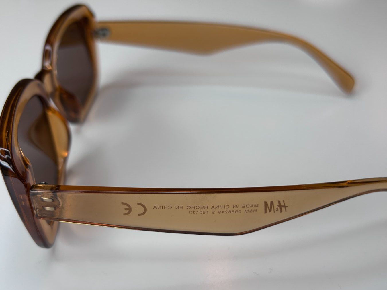 H&M Occhiali & Lenti: H&M Sonnenbrille – Usato da St. Gallen venduto da look-twice 4