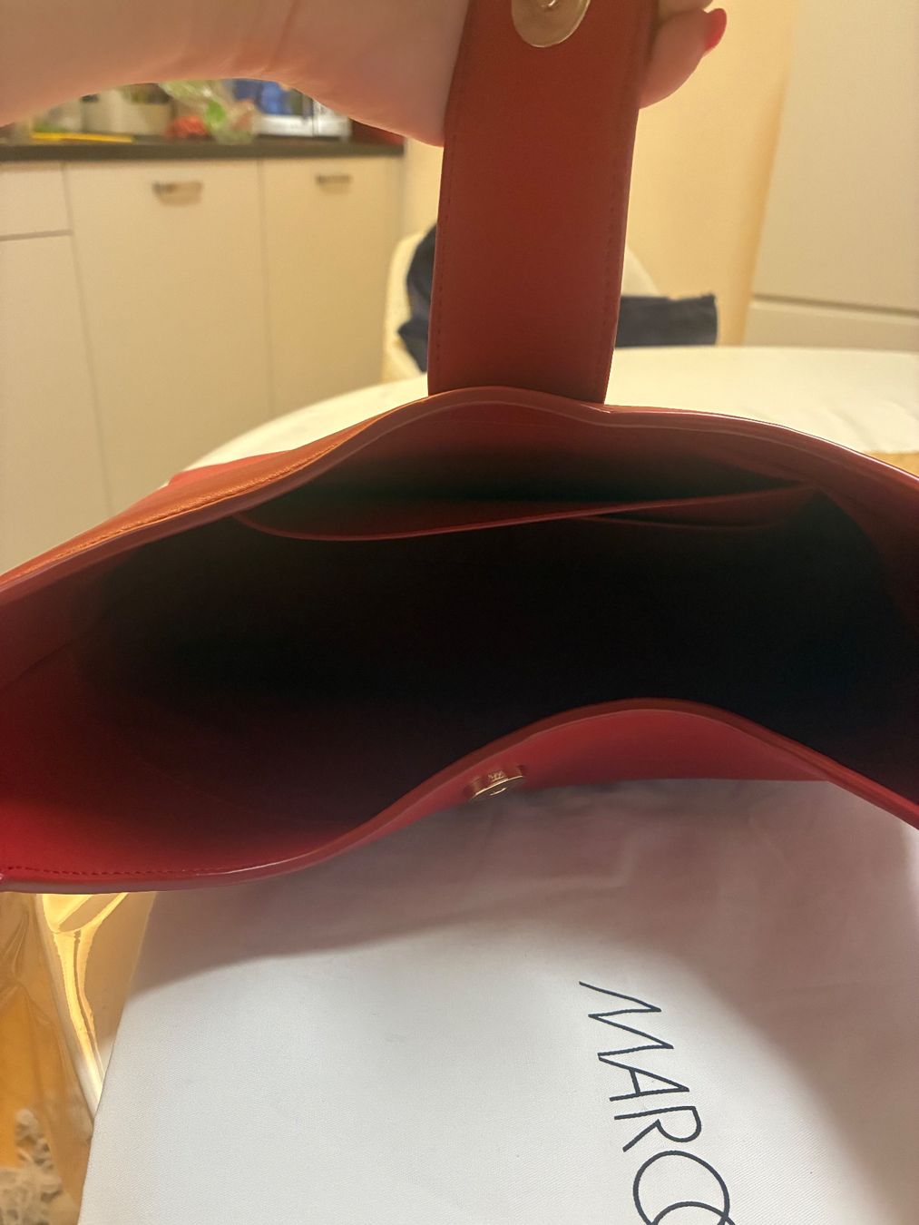 Marc Cain Taschen für Damen: Borsa a spalla rossa MARC CAIN – Gebraucht aus Zürich von fra_8fn2 4