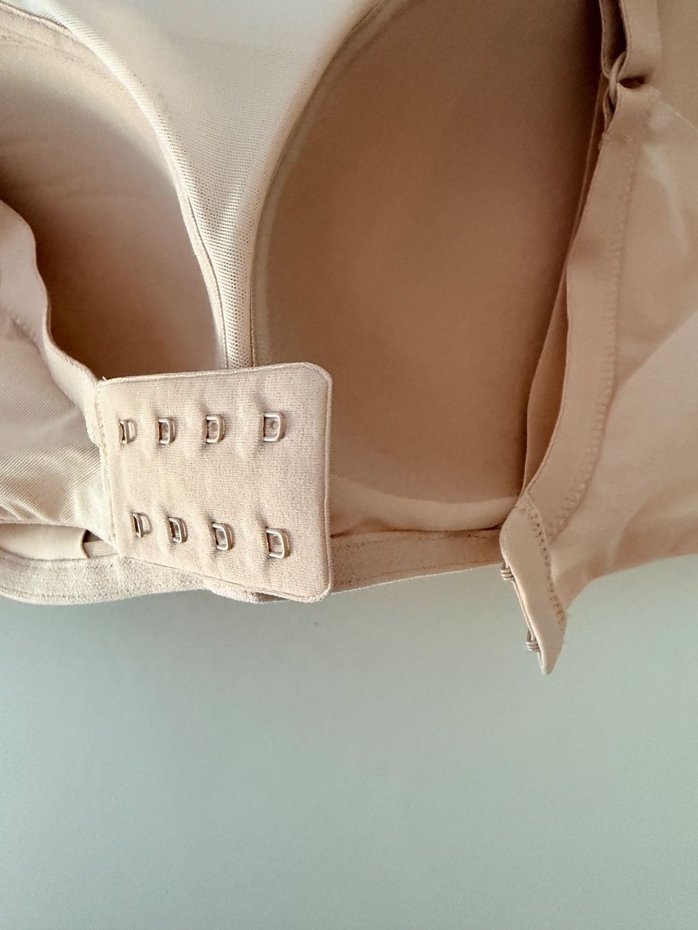 Triumph Sonstige Unterwäsche: TRIUMPH, Soft-Schalen BH SHAPE SMART, Grösse 2, Hautfarbe – Neu und originalverpackt aus Rudolfstetten von gst_g7xl 8