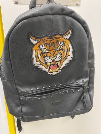 Rucksack schwarz Tiger Spiral neuw.