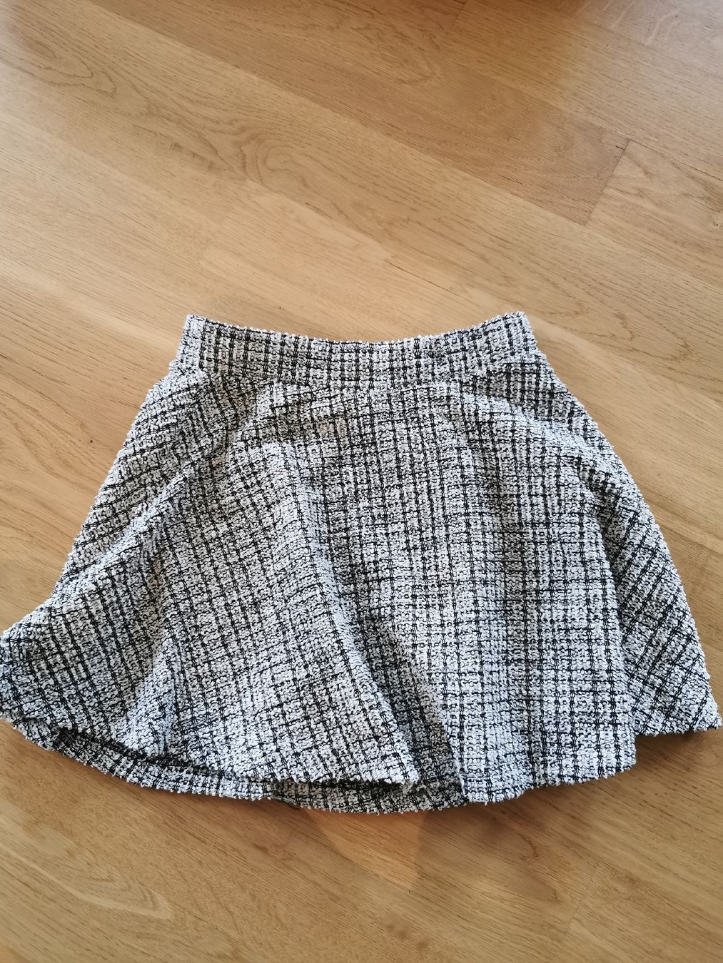 Zara Gonne: Zara Minirock Gr. S – Nuovo (secondo la descrizione) da Ibach venduto da wave99
