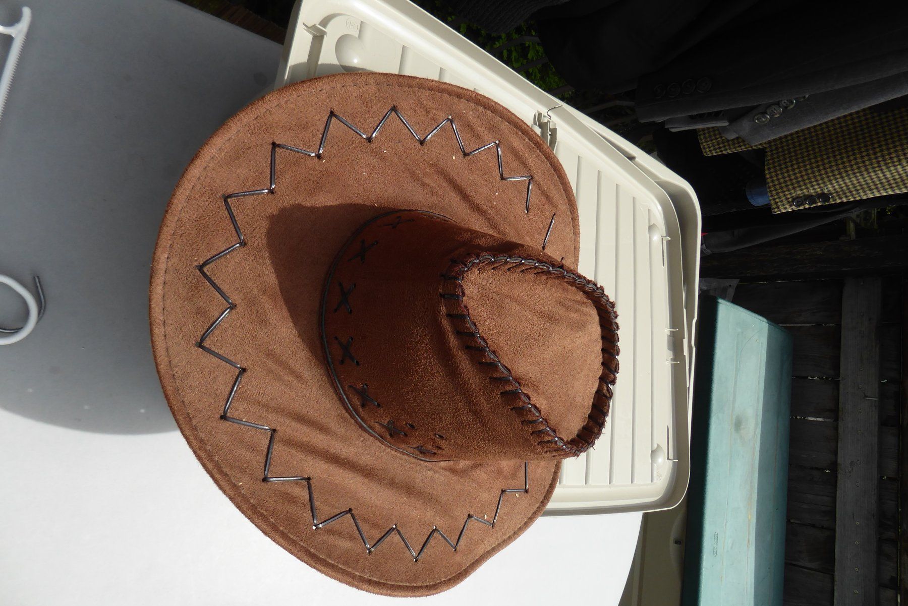 Copricapi, berretti & cappellini: Cowboy Hut Lochlänge 20 cm – Usato da Sargans venduto da Benziner 4