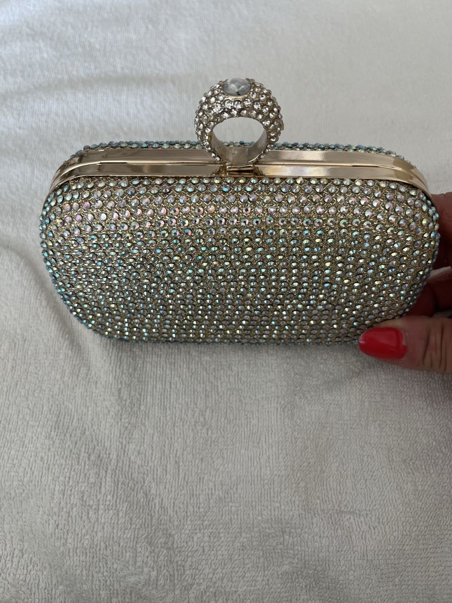Taschen für Damen: Abendtasche Clutch Strass Ring Griff goldfarben neu – Gebraucht aus Rüfenacht von lilly_67 1