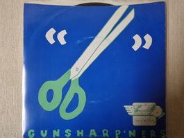 The Gun Sharp'ners Single– Dancin' In The Moonlight