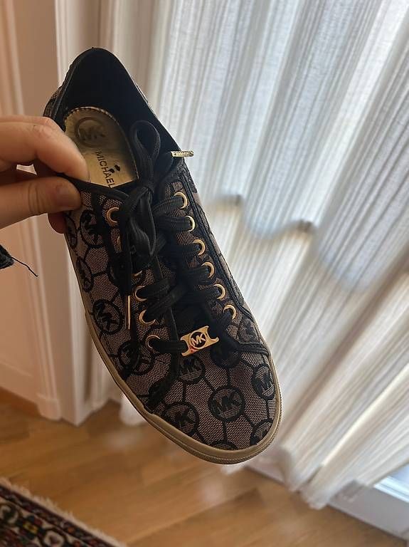 Michael Kors Scarpe da donna: Michael Kors Schuhe – Usato da Bern venduto da michellemias 1