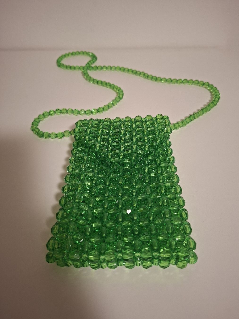 Borse da donna: Green Beaded Bag with Strap, Cute Summer Accessory! – Nuovo (secondo la descrizione) da Zürich venduto da oli_p8cc