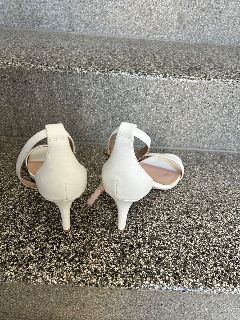 H&M Damenschuhe: Weisse Sandalen – Neu (gemäss Beschreibung) aus Zürich von 11Orchidee30 3