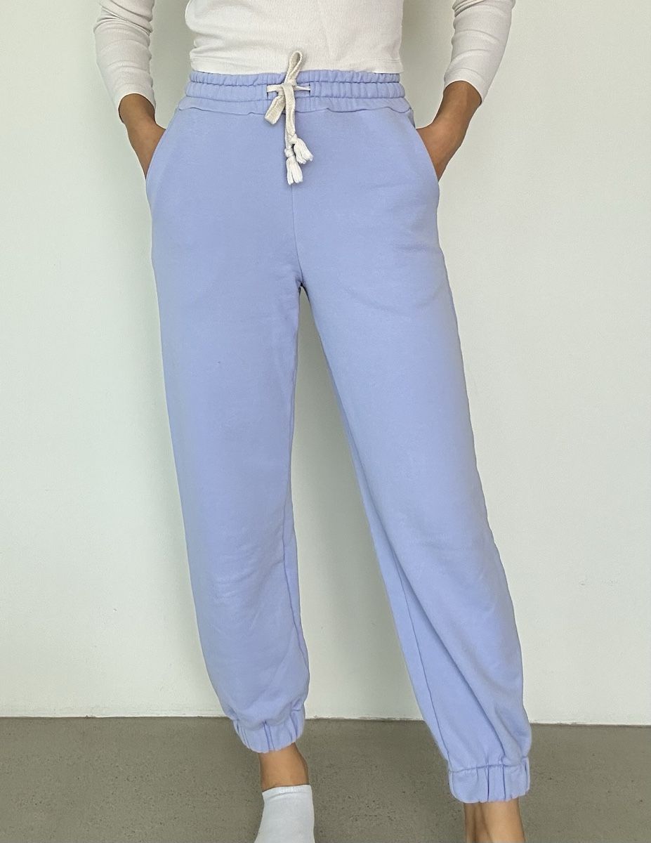 Pantaloni: Damen Jogginghose hellblau – Usato da Uzwil venduto da Zhenia17 1