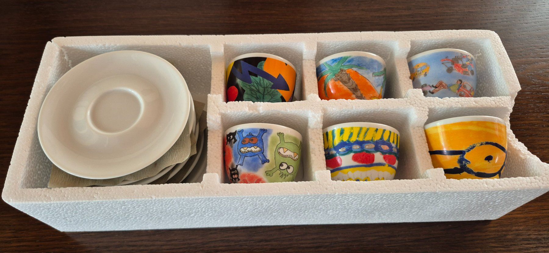 Amici Tazze: AMICI Artist Cups "Swiss Kids" – Usato da Eggersriet venduto da Fredb 1
