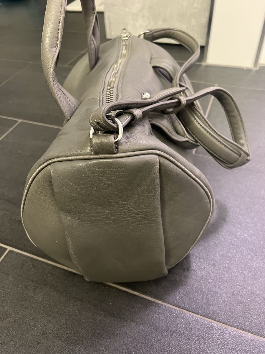 Alexander Wang Borse da donna: Alexander Wang Tasche, Nieten, Leder, grau – Usato da Zürich venduto da ERueff 3