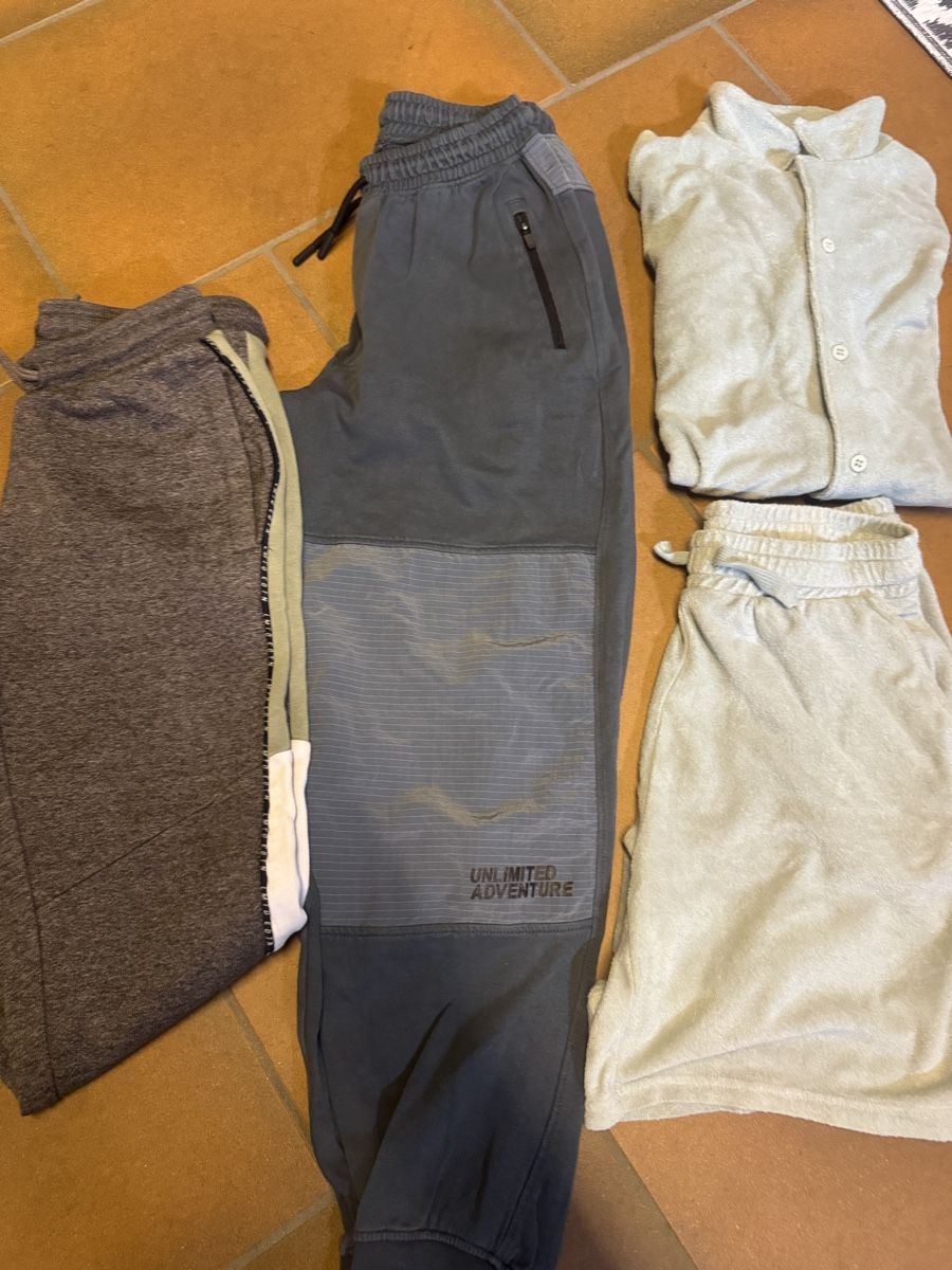 Lotti & Set di vestiti: Kleiderpaket Junge 146/152 – Usato da Trimbach venduto da vik_5tqj 2