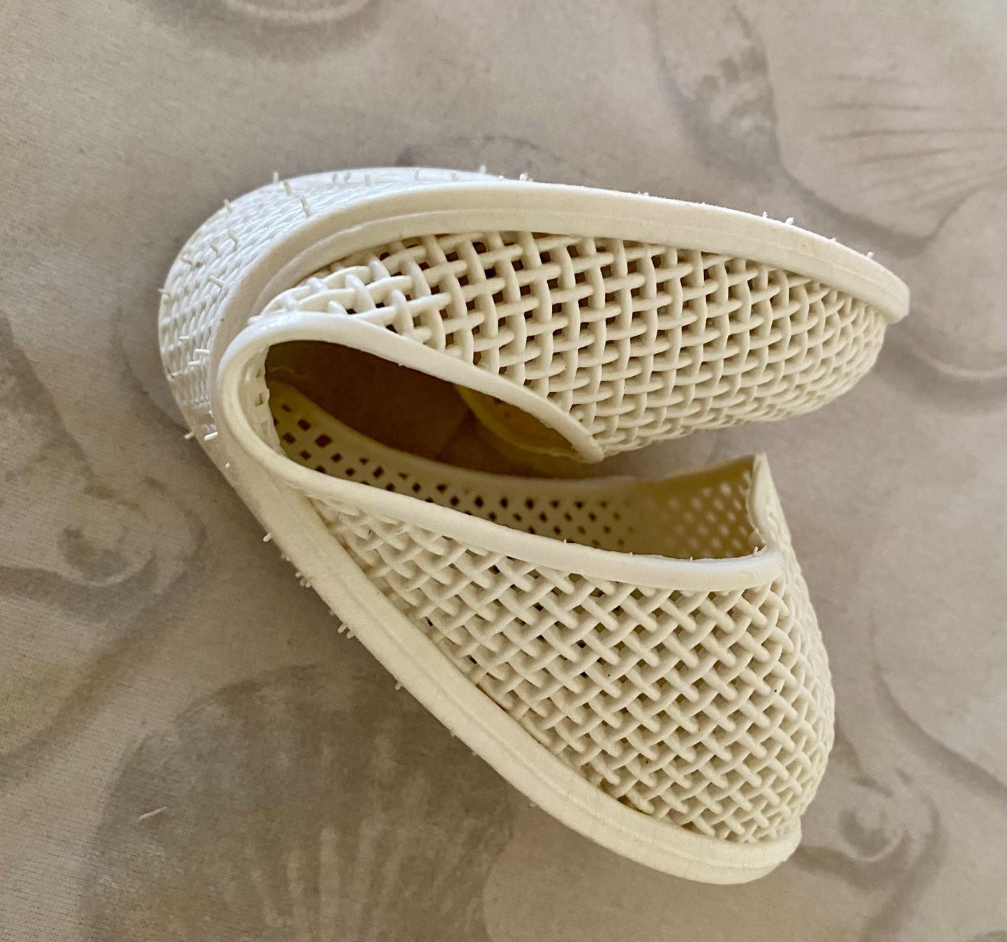 Scarpe da donna: Strandschuhe in Weiss, Gr. 37 – Usato da Zürich venduto da Maria2021 1