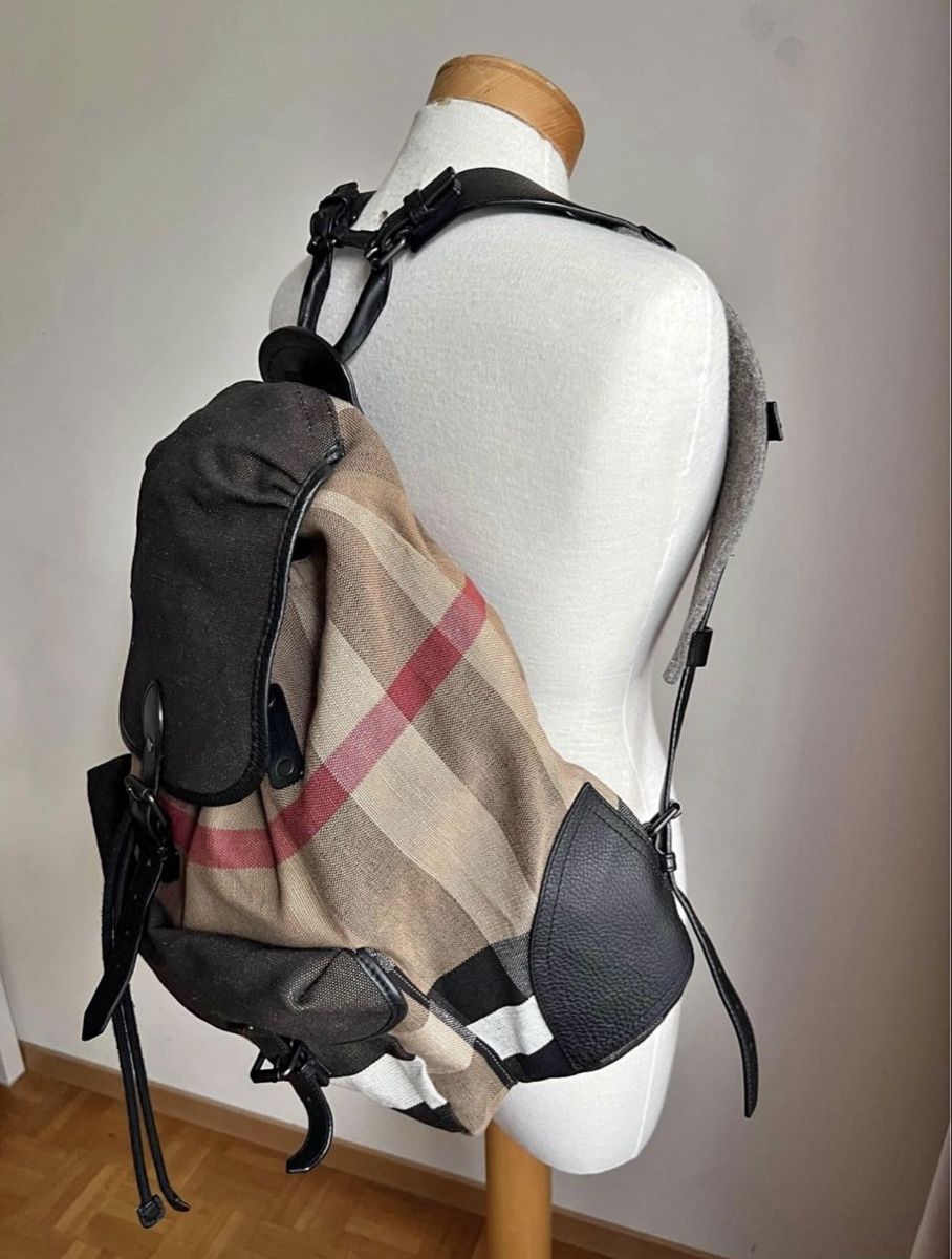 Burberry Zaini: Burberry backpack – Usato da Wohlen AG venduto da rol_8r5l