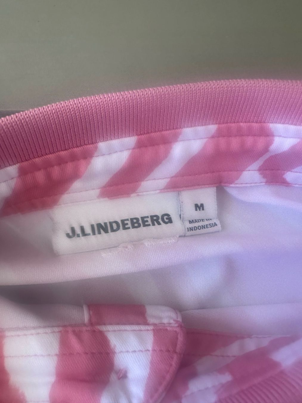 Magliette Polo: J.Lindeberg Golfshirt - Grösse M - Tour Tech – Nuovo (secondo la descrizione) da recherswil venduto da Leuenberger_Lohn 4