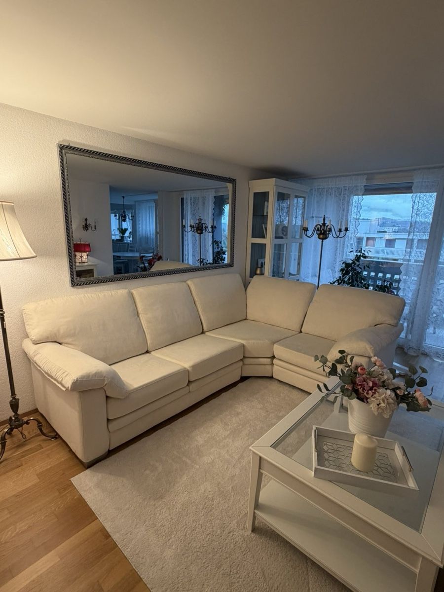 Divani: Ecksofa weiss – Usato da Worblaufen venduto da hom_kww8