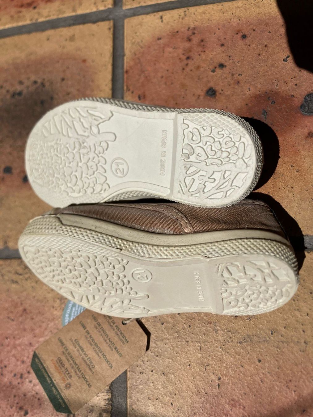 Scarpe per ragazzi: Chaussures / slippers canvas JAY - NATURAL WORLD – Nuovo (secondo la descrizione) da Morges venduto da nombidon 1