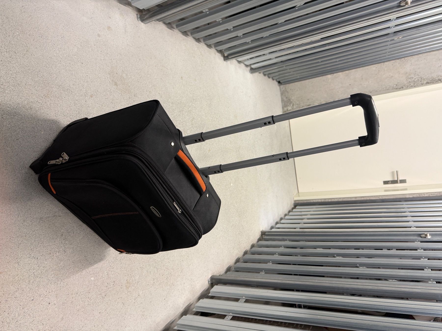Valigie & Borse: Kleine Business Koffer – Nuovo (secondo la descrizione) da Lenzburg venduto da VukiSee 4