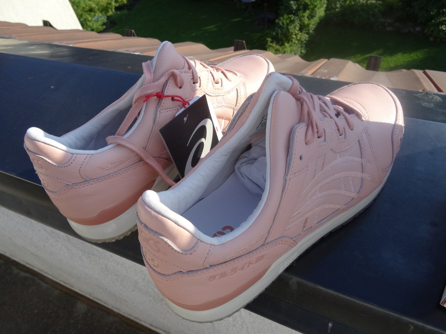 Asics Scarpe da uomo: Asics Gel lyte iii Sakura Grösse 43 – Nuovo e nell'imballaggio originale da Laupen ZH venduto da Flow10 1