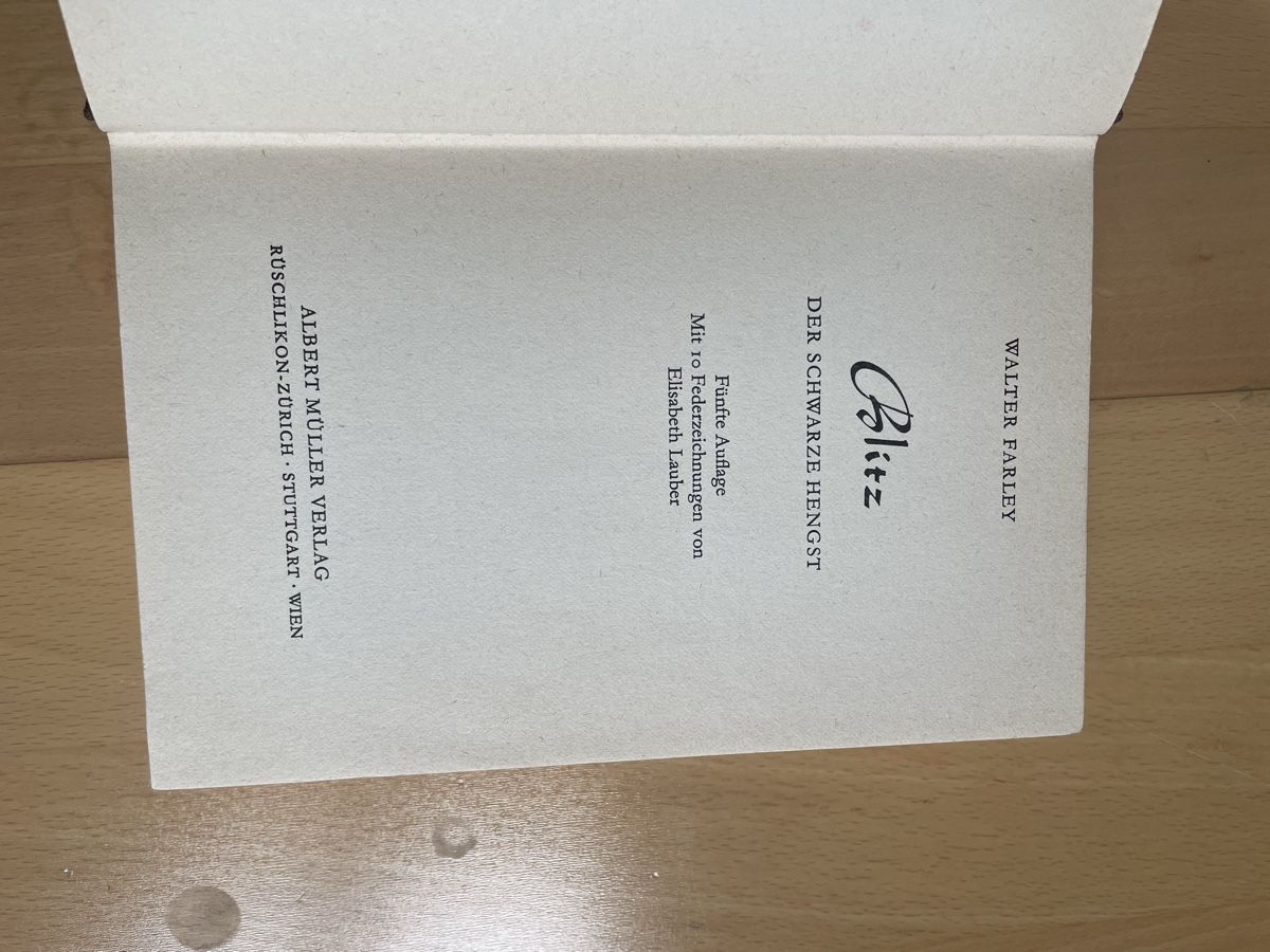 Bücher: Blitz Bücher, Band 1 und Band 4 – Gebraucht aus Turbenthal von rosen17 2
