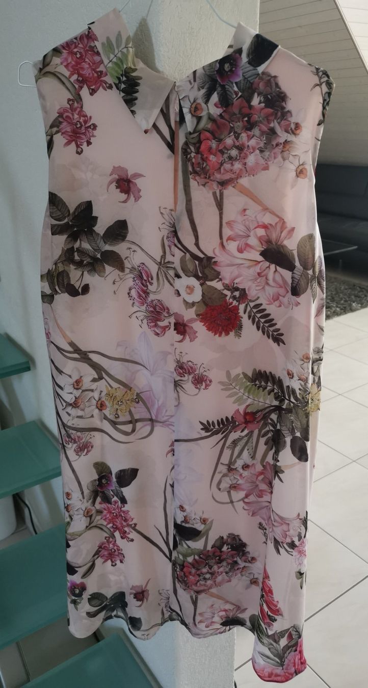Comma Robes: Comma Kleid 44 – D'occasion à Fehraltorf par freeform2020 1