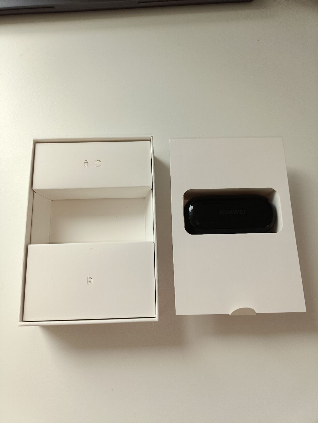 Huawei Cuffie: Huawei FreeBuds3i - unbenutzt – Nuovo (secondo la descrizione) da Biel/Bienne venduto da fafbl_01 1