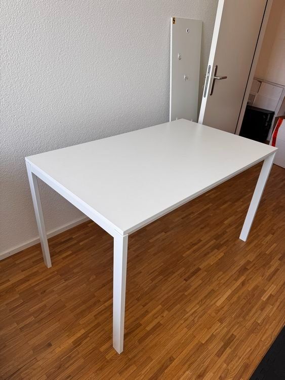 Ikea Scrivanie: Schlichter Bürotisch weiss MELLTRORP – Nuovo (secondo la descrizione) da Kriessern venduto da rene1987