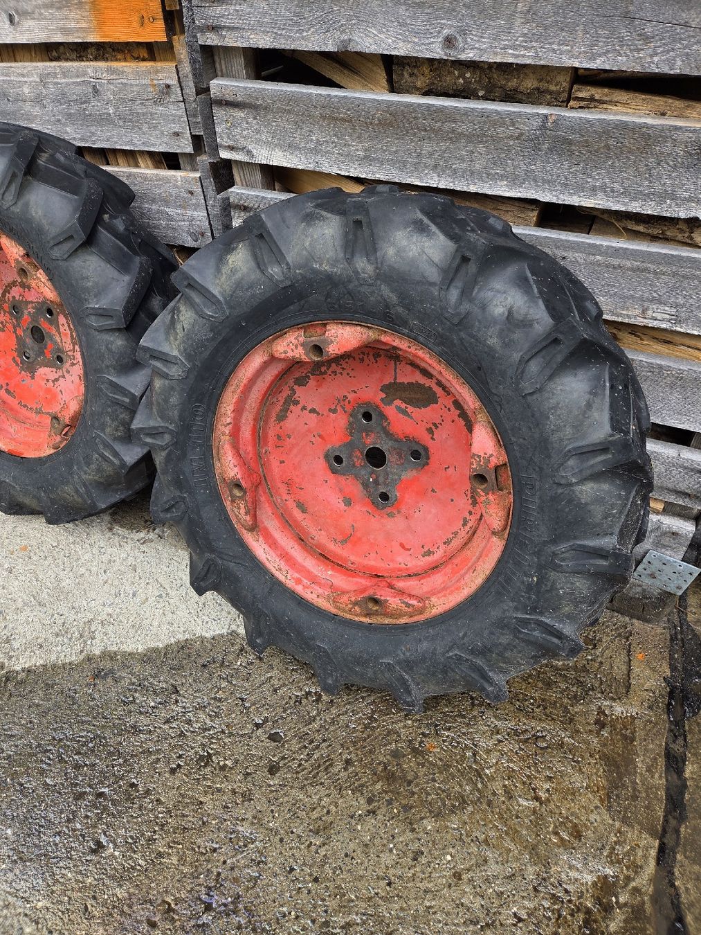 Rapid Trattori: Rapid S/Spezial Räder 6.5x16 – Usato da Giswil venduto da Xloopx 1
