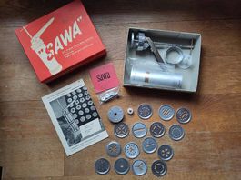 Antiker vintage neuer 'Sawa' Keks Automat