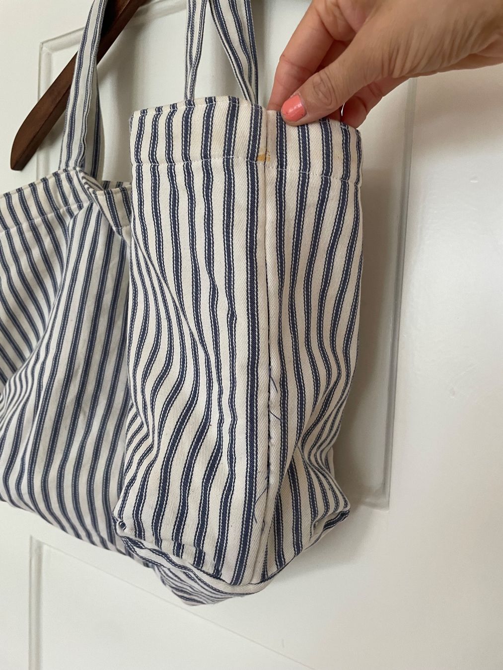 Borse da donna: Handmade Tote Bag – Usato da Zürich venduto da hol_wwr2 1