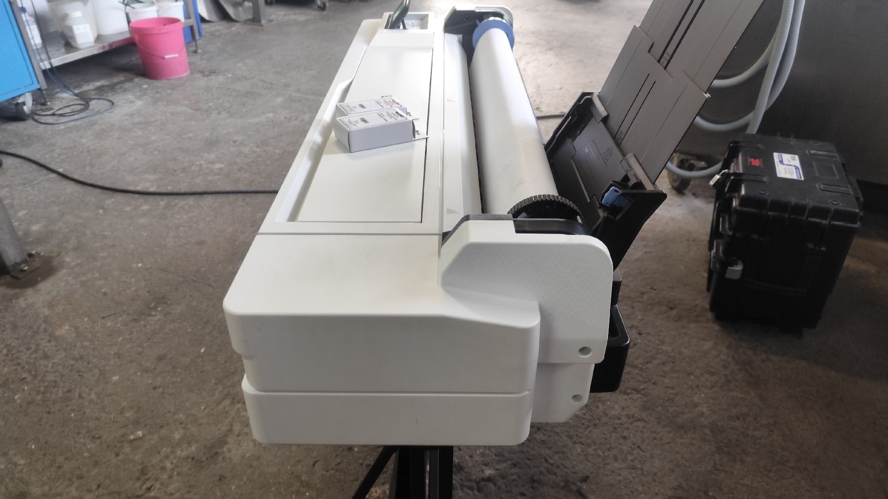 Hewlett Packard Stampanti: HP Plotter DesignJet T525 mit Zubehör – Usato da Liebefeld venduto da Oakman771 5