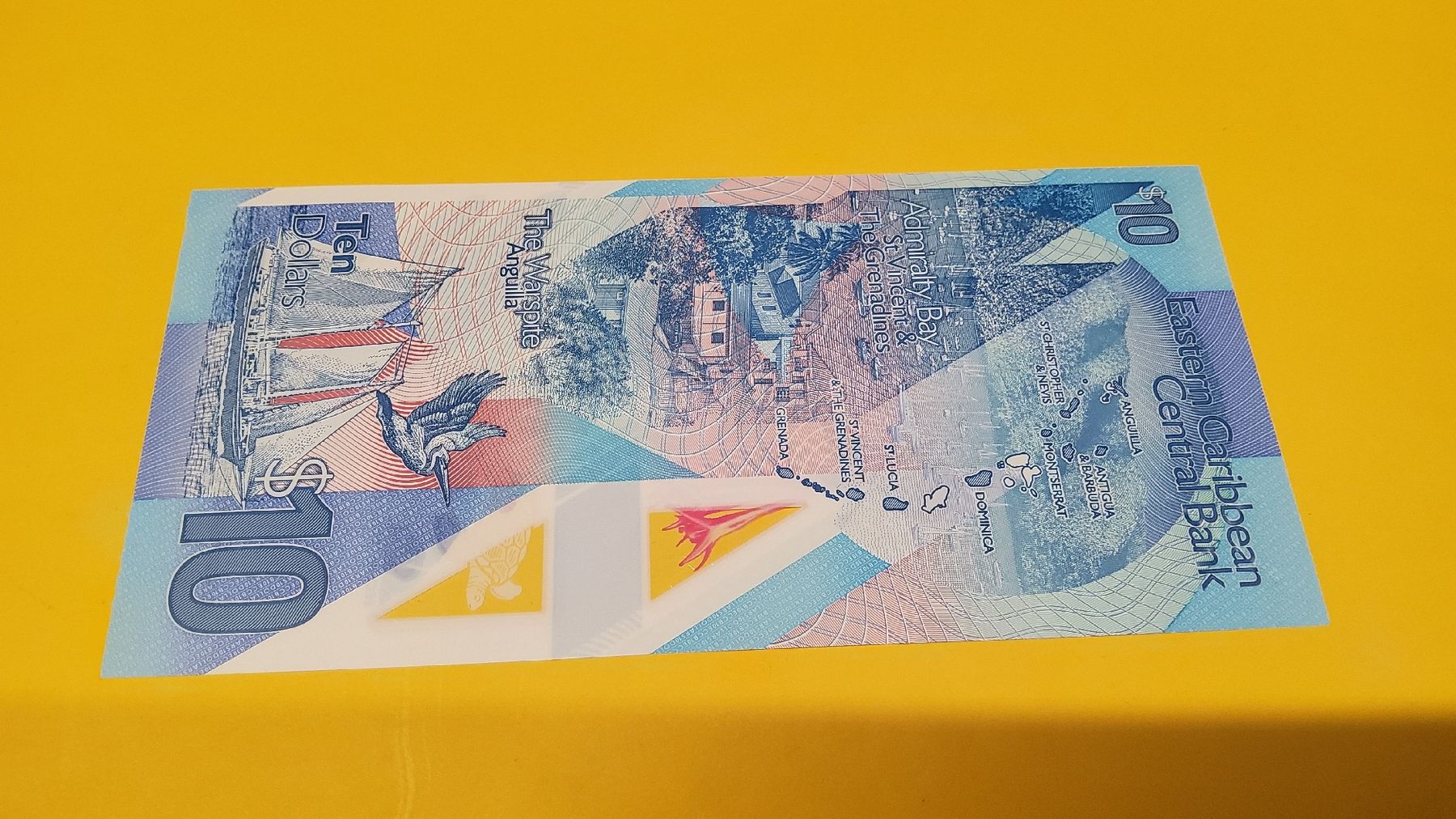 Banconote: Sammlerstück: 10 Eastern Caribbean Dollar Note, 2012 – Nuovo e nell'imballaggio originale da Herisau venduto da Nluanalucas 1