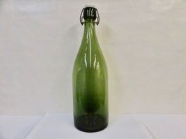 alte 2 Liter Flasche Bügelverschluss mundgeblasen 1931