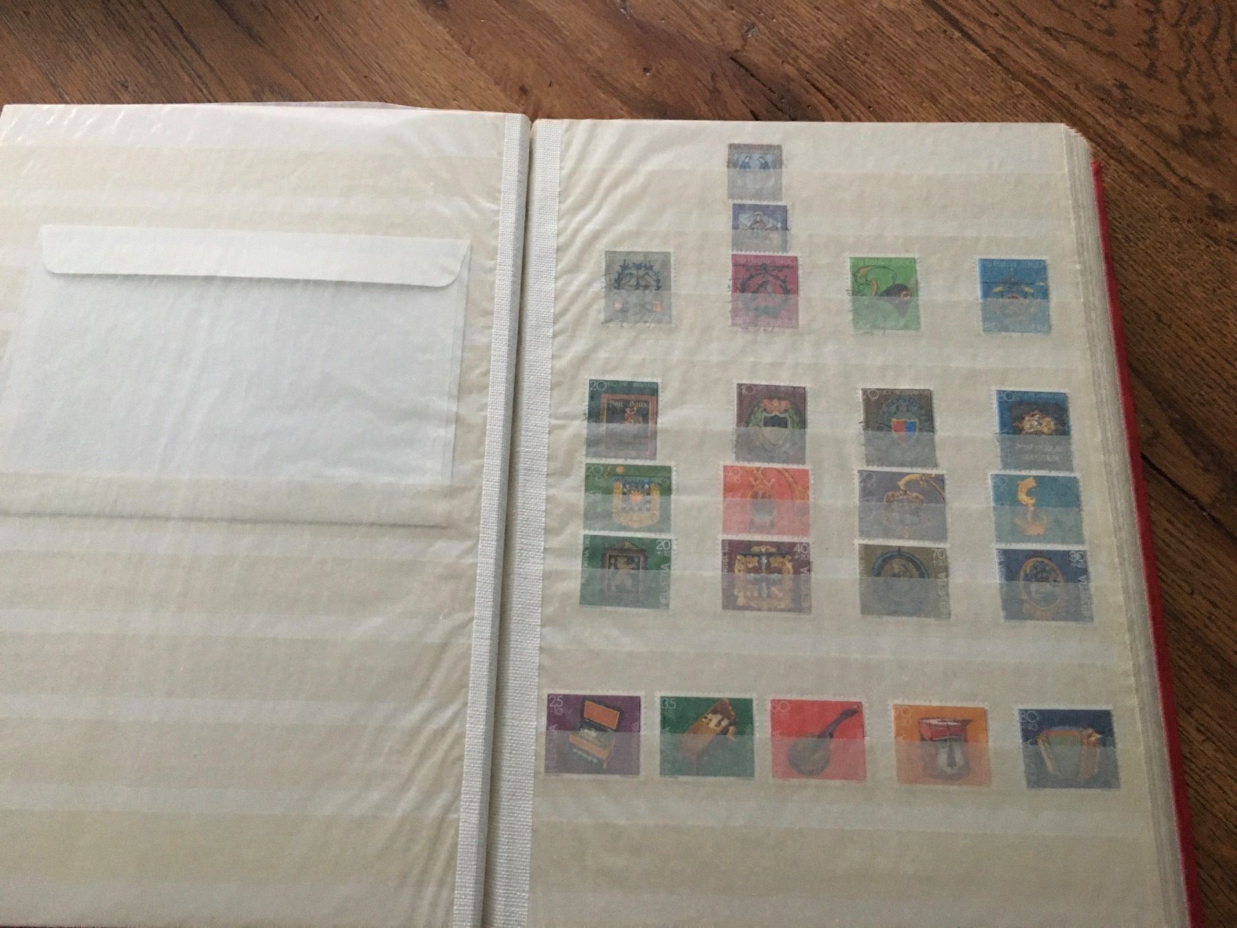 Tutti i francobolli: Briefmarken Sammlung – Usato da St. Ursen venduto da B1993 3