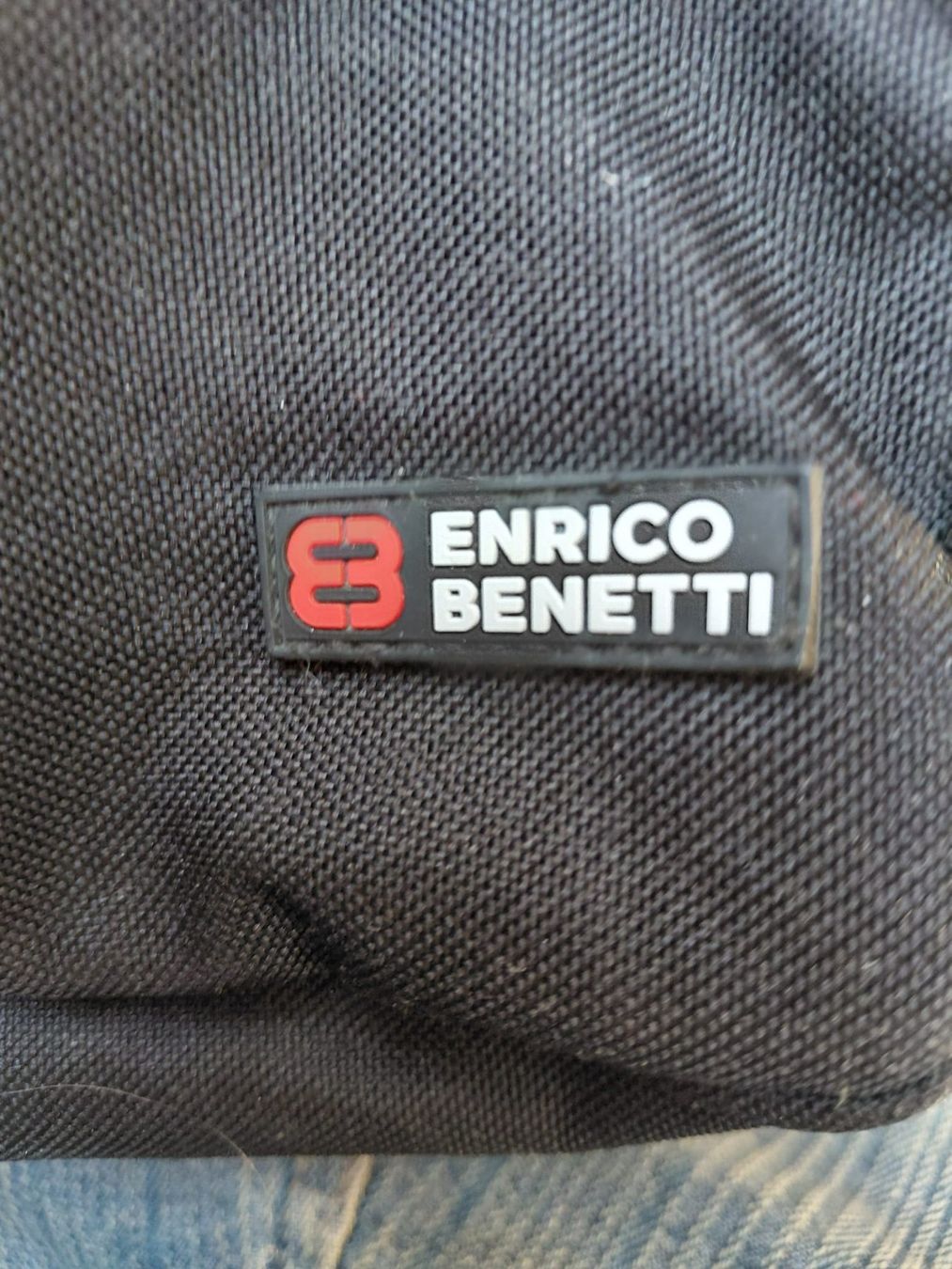 Taschen: Umhängetasche klein Enrico Benetti – Gebraucht aus Baden von al_vp 2