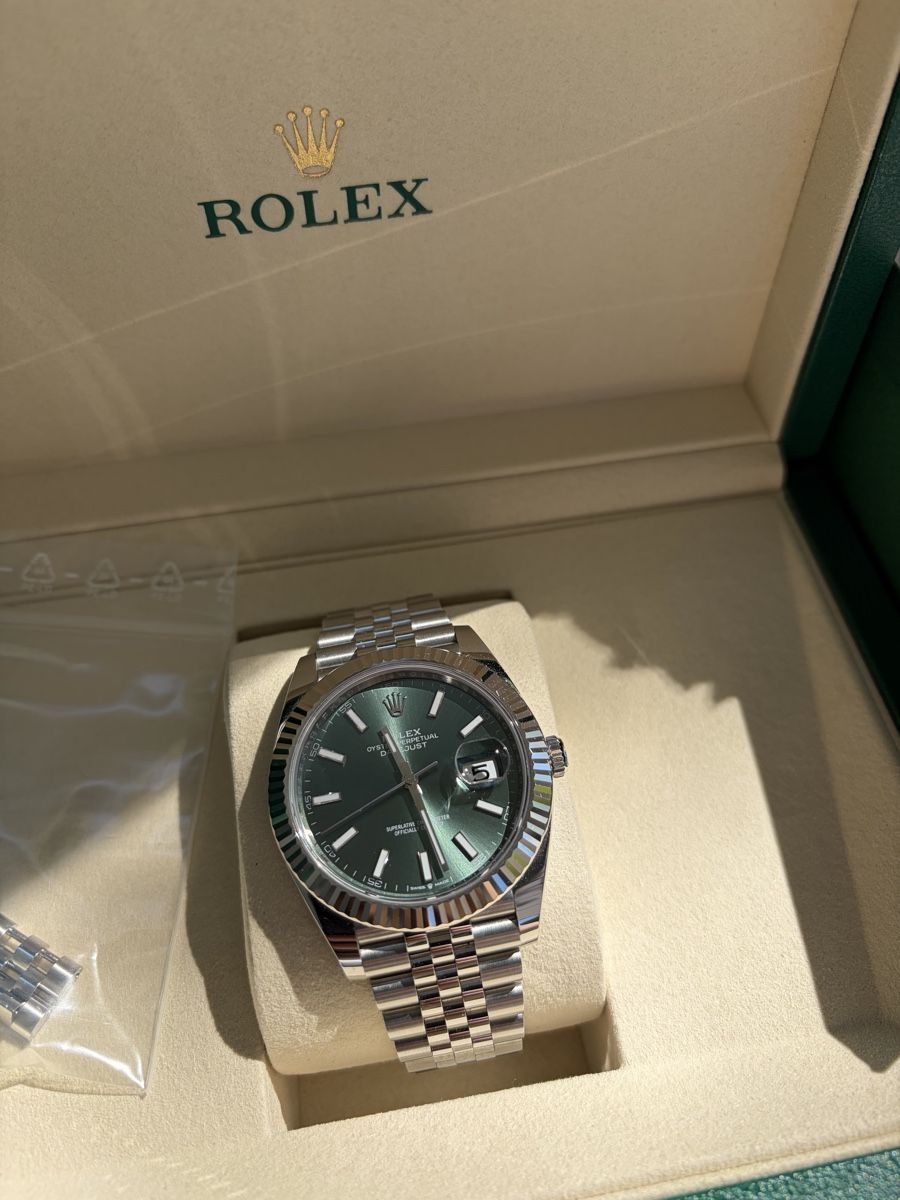 Rolex Orologi: Rolex Datejust 41 Mint green 2026 Full Set – Nuovo (secondo la descrizione) da Bülach venduto da jet_yyw7 4