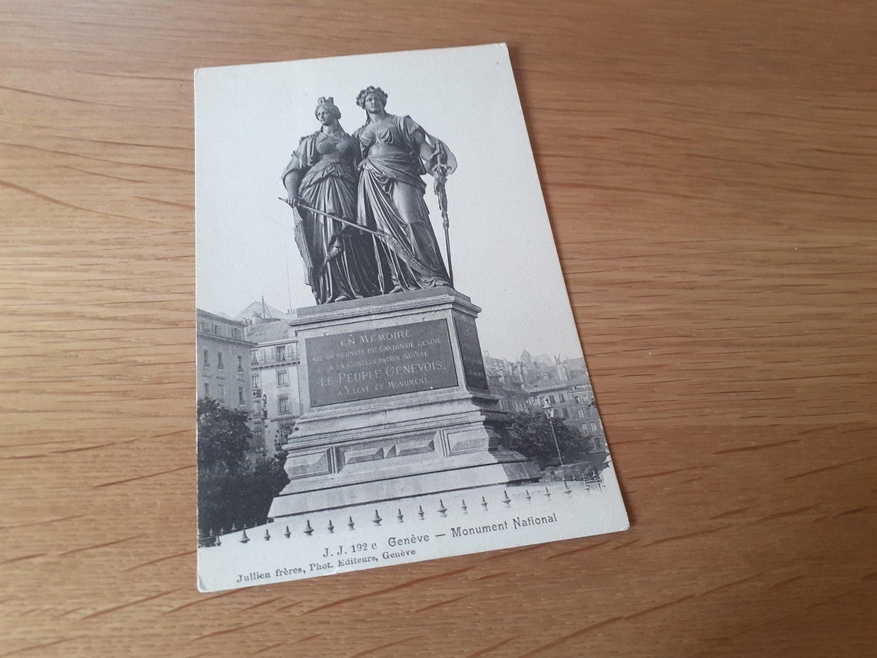Cartoline postali: GENEVE - MONUMENT NATIONAL - GENF - – Usato da Winterthur venduto da Ornyx7