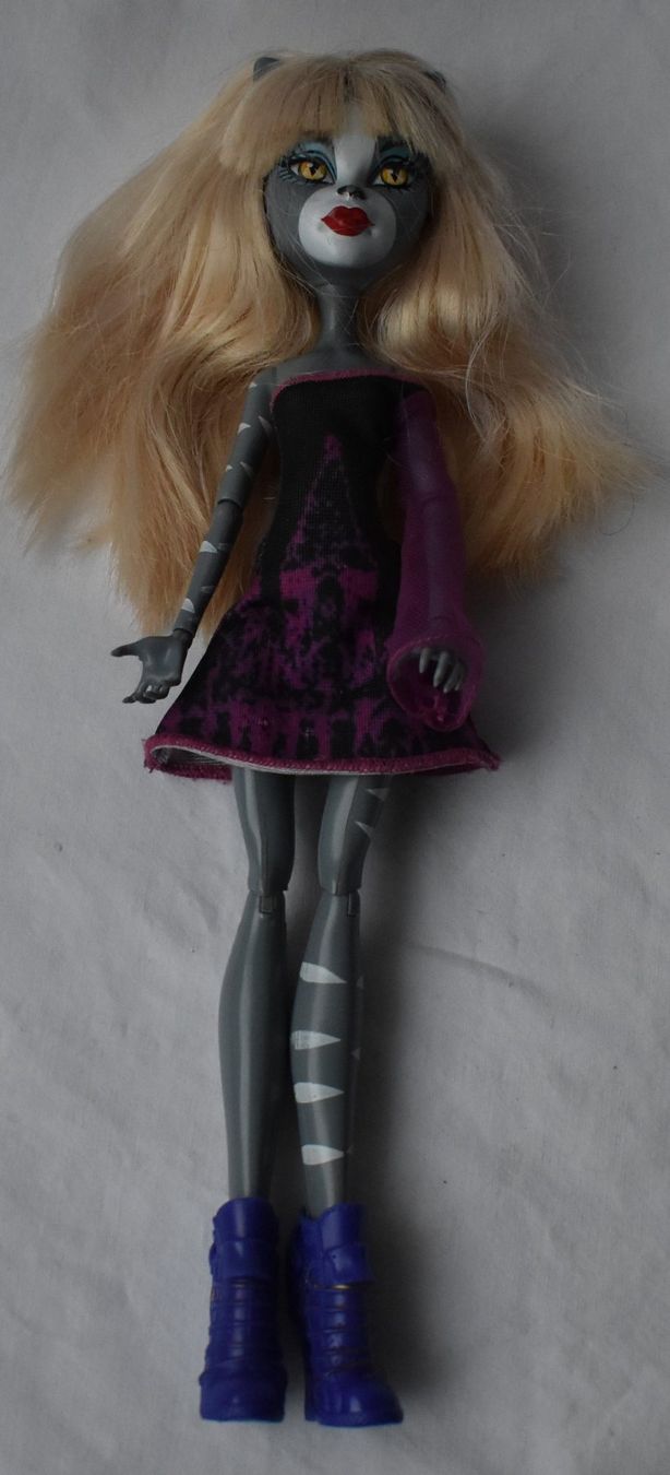 Bambole: Monster High Barbie – Usato da Luthern venduto da Babyorange1