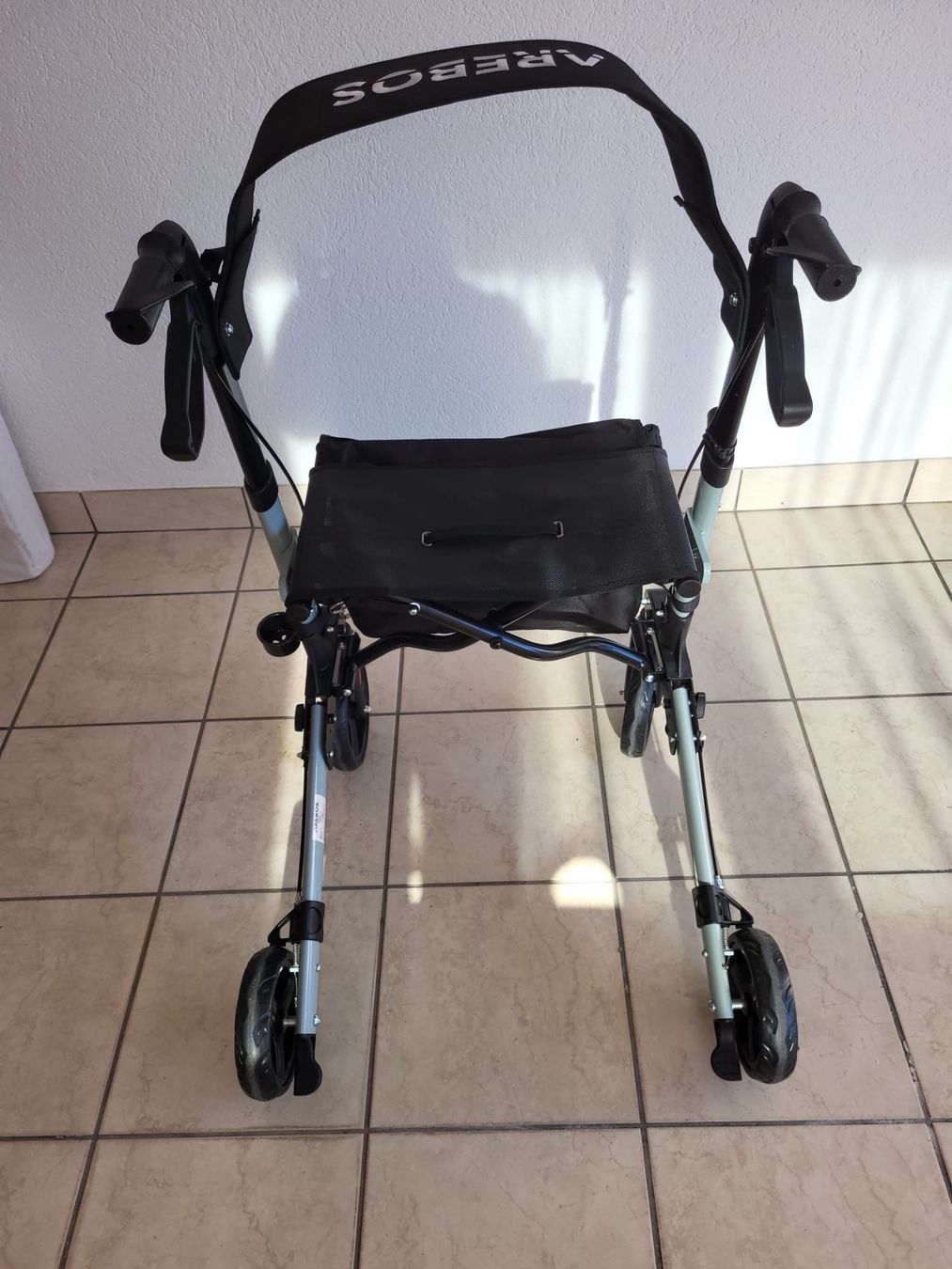 Ausili per la deambulazione: Rollator – Usato da Chermignon-Bas venduto da ann_ctg5