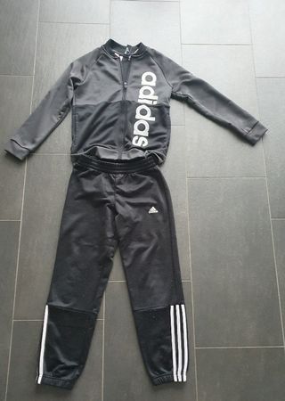 Adidas trainingsanzug gr 140 hotsell