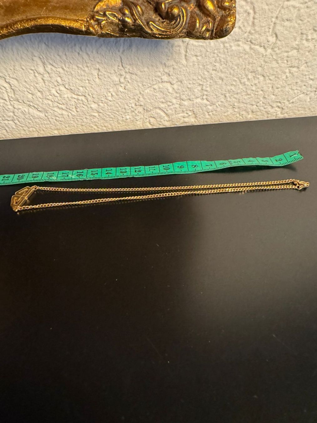 Givenchy Catenine: Givenchy Vintage Halskette Goldfarben – Usato da Winterthur venduto da Dejv 5