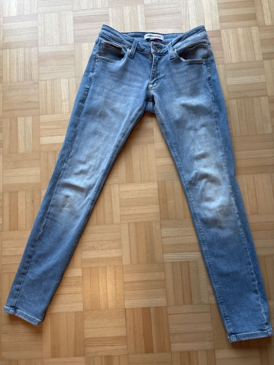 Tommy Hilfiger Jeans: Tommy Hilfiger Jeans – Usato da Spiez venduto da maene11
