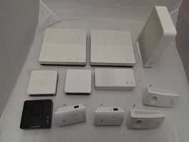 Konvolut Netzwerkgeräte Router , TV Boxen & Wlan Verstärker