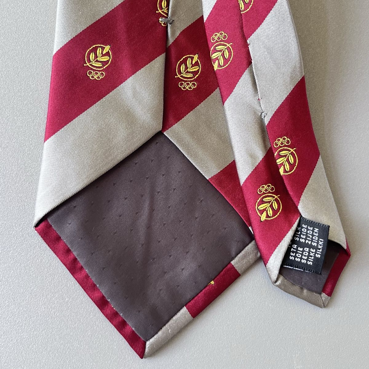 Cravatte: Cravate vintage du Comité International Olympique CIO – Nuovo (secondo la descrizione) da Vuisternens-devant-Romont venduto da ribouldog 5