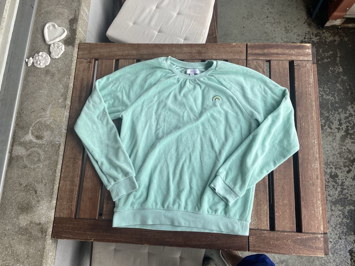 La Redoute Pulls et sweat-shirts: Frottee Pullover mintgrün Grösse 12A Regenbogen La Redoute  – D'occasion à Bern par brup